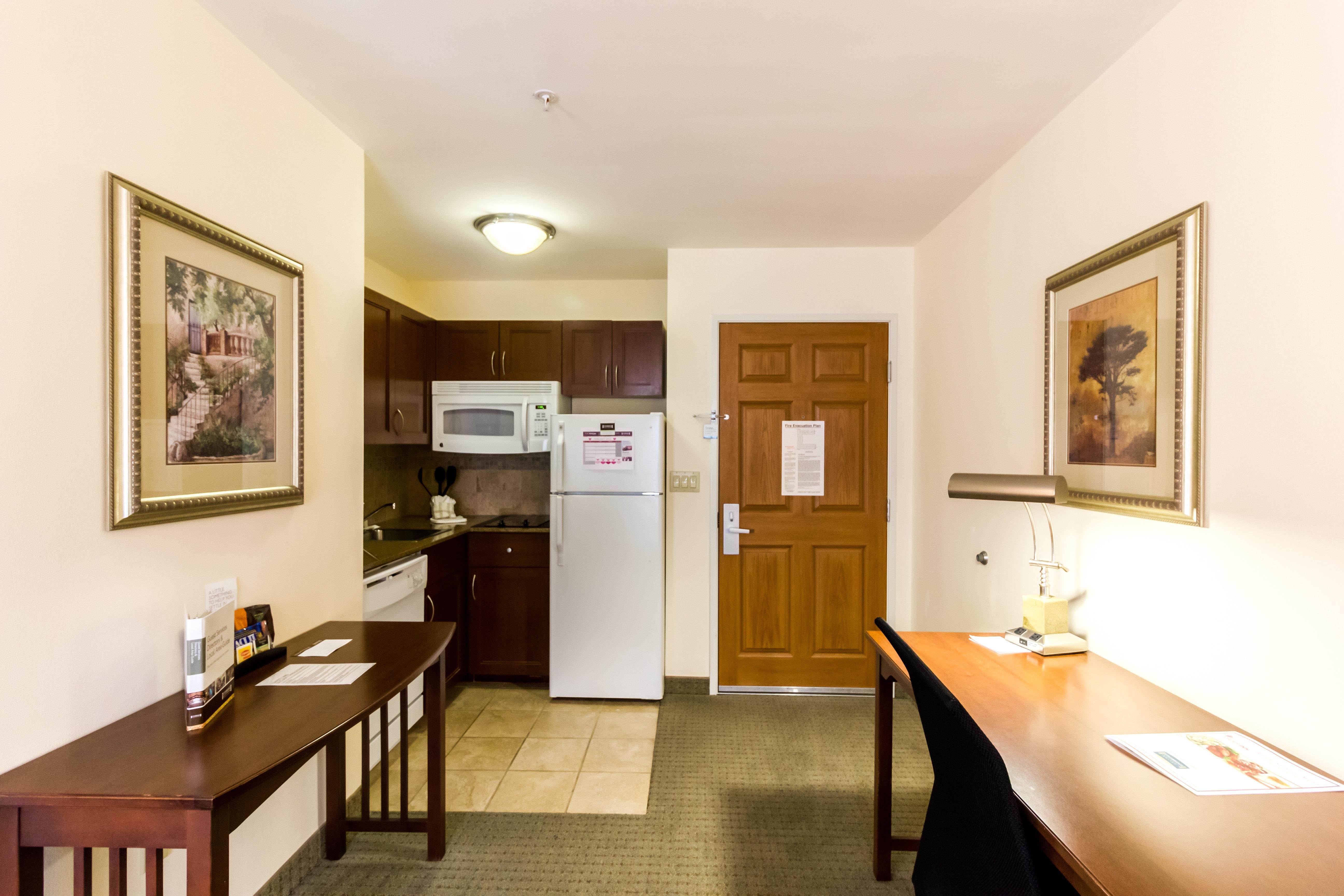 Staybridge Suites Austin Airport By Ihg Exterior photo
