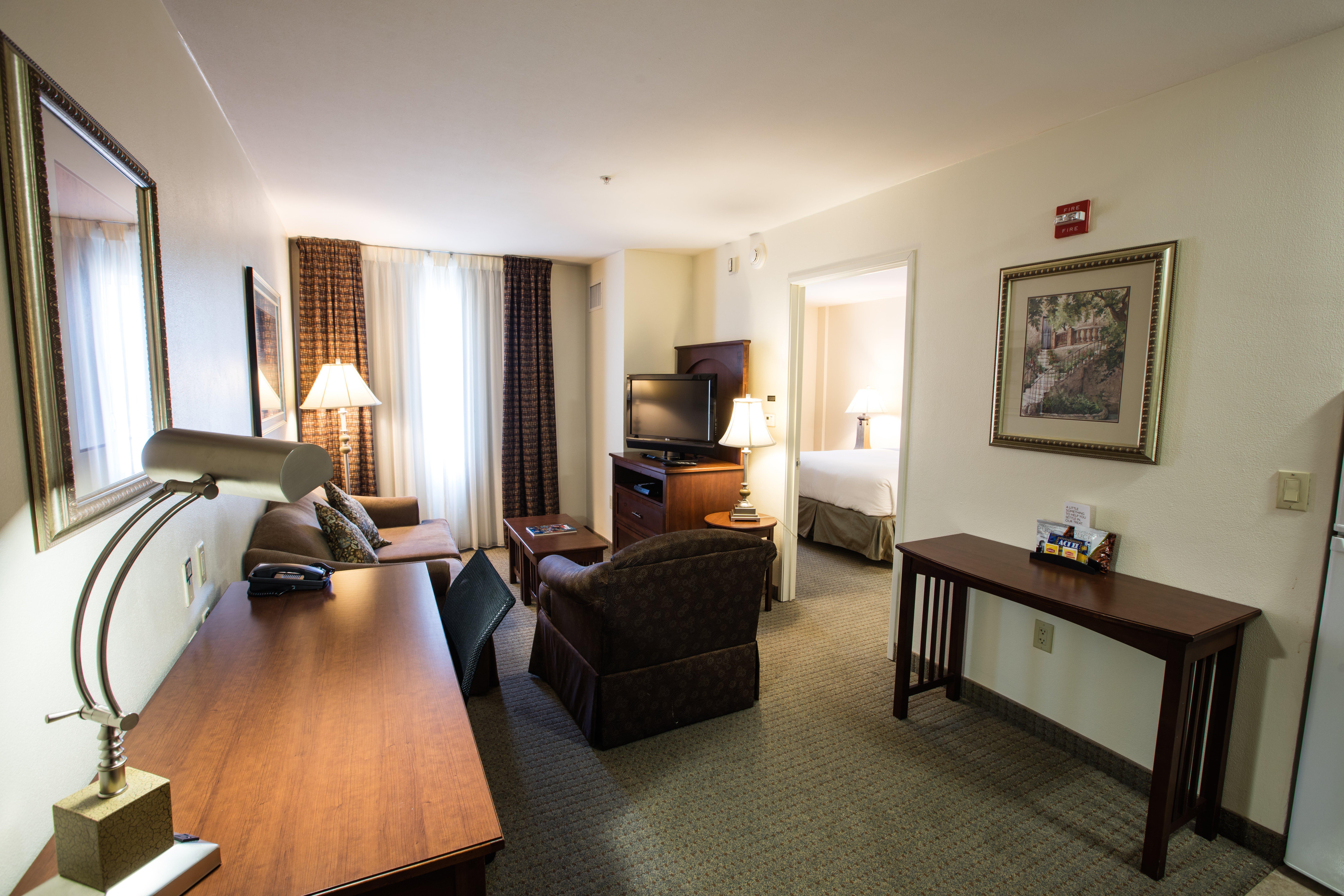 Staybridge Suites Austin Airport By Ihg Exterior photo